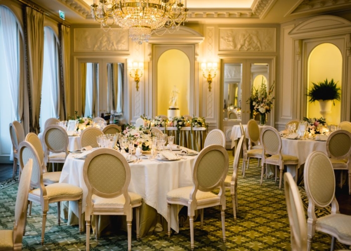 Ritz Paris intimate wedding planned by Fête in France